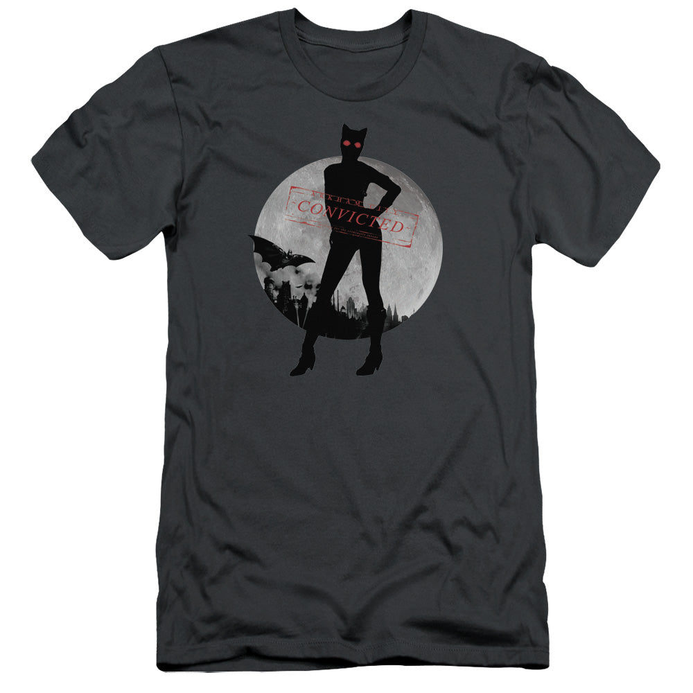 Arkham City - Catwoman Convicted Short Sleeve Adult 30/1